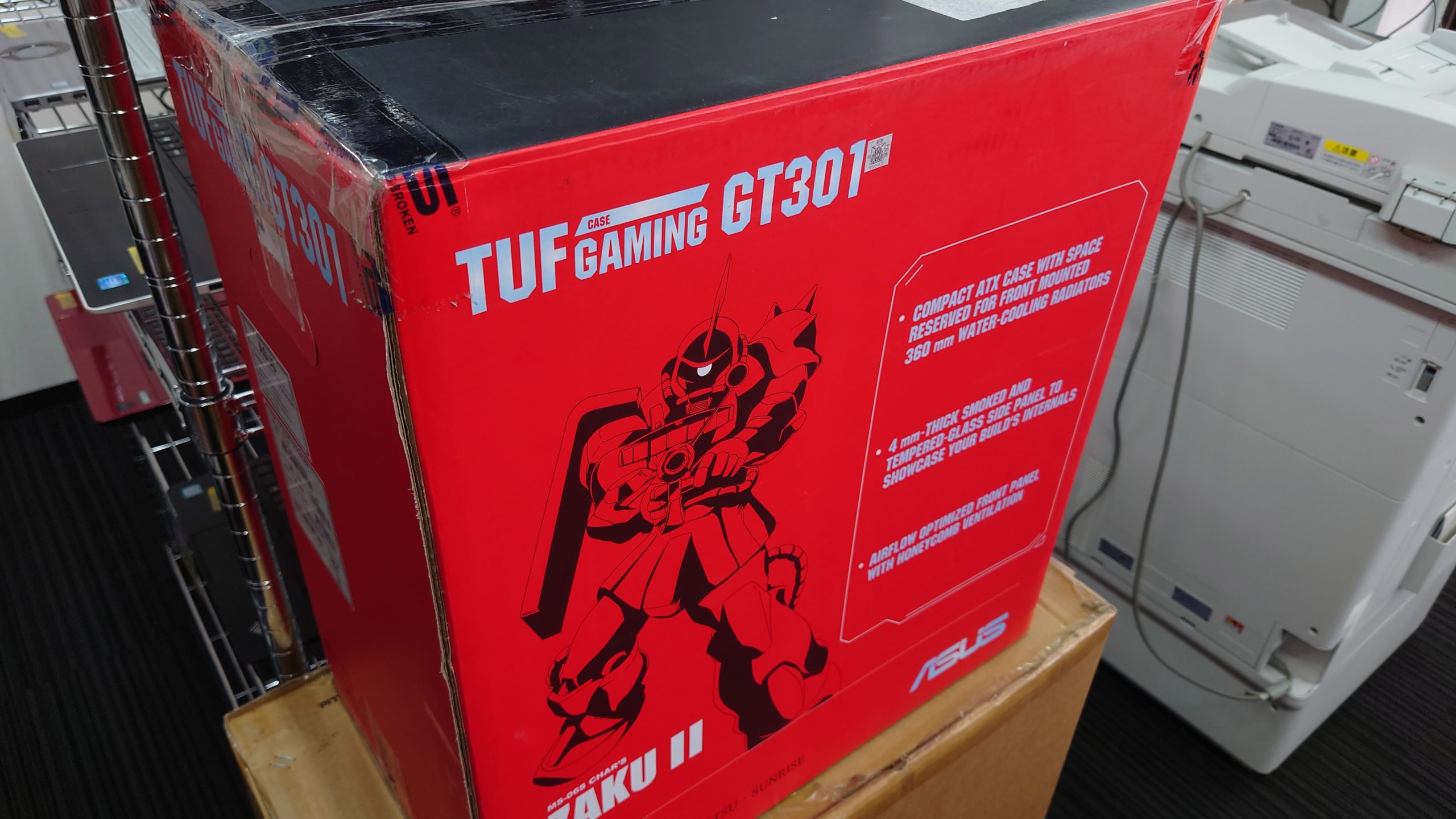 ガンダムコラボPCパーツ販売